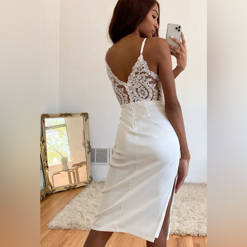 Lulu’s Stunning Sight White Embroidered Lace Satin Midi Dress Size XL